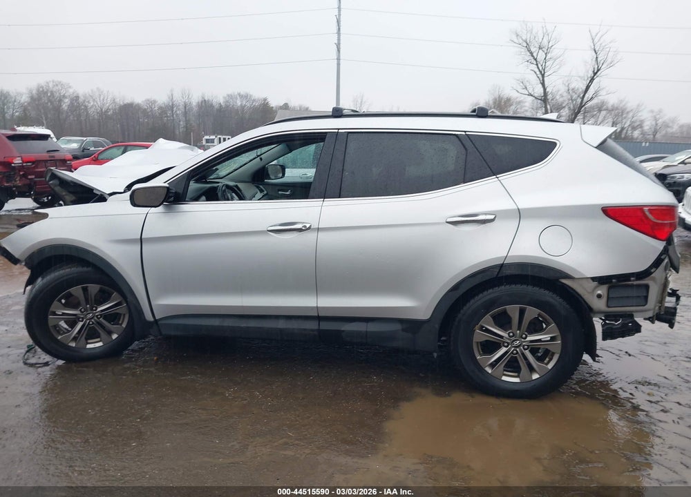2014 HYUNDAI SANTA FE SPORT 2.4L VIN: 5XYZU3LB7EG221557