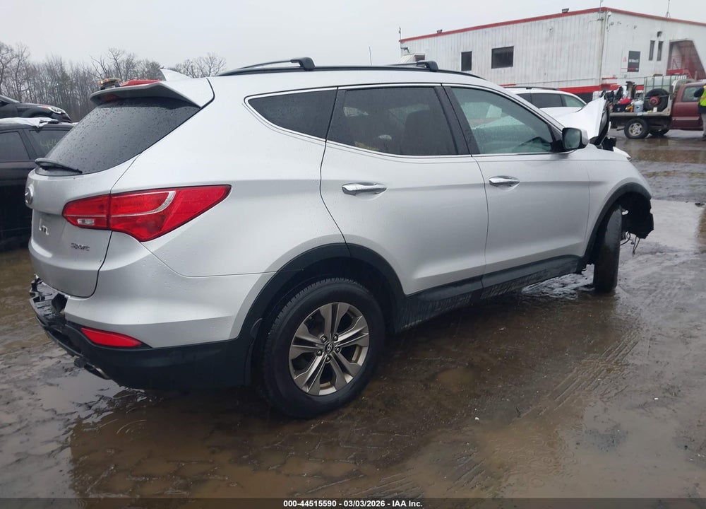 2014 HYUNDAI SANTA FE SPORT 2.4L VIN: 5XYZU3LB7EG221557
