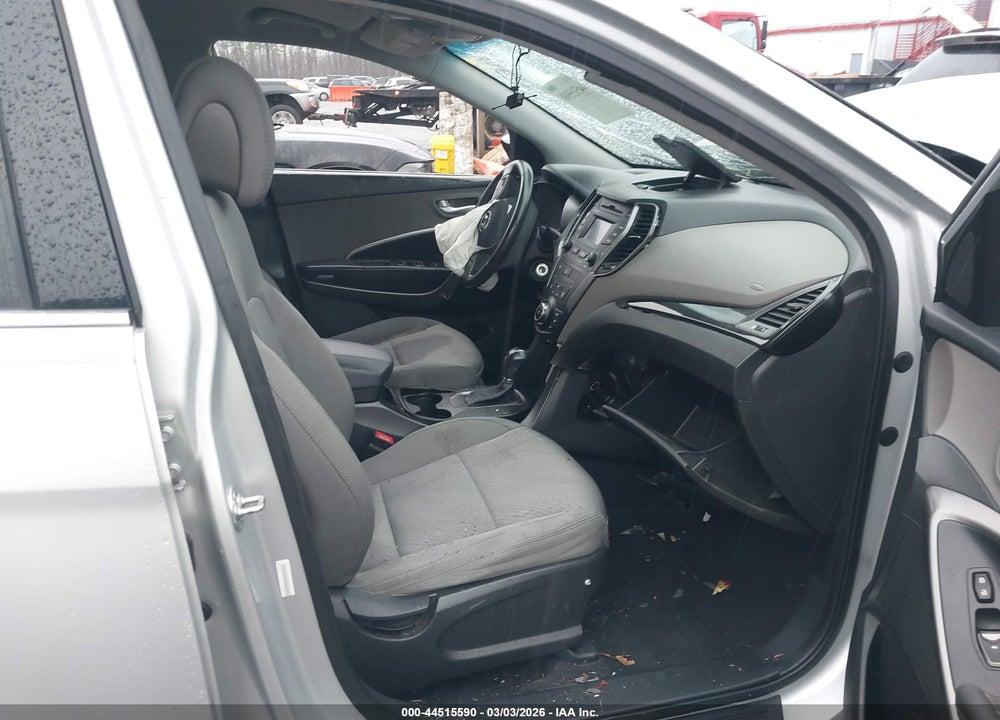 2014 HYUNDAI SANTA FE SPORT 2.4L VIN: 5XYZU3LB7EG221557