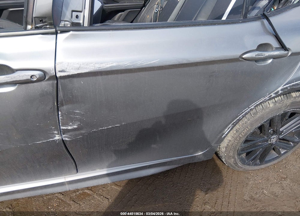 2026 TOYOTA CAMRY SE VIN: 4T1DAACK1TU687872