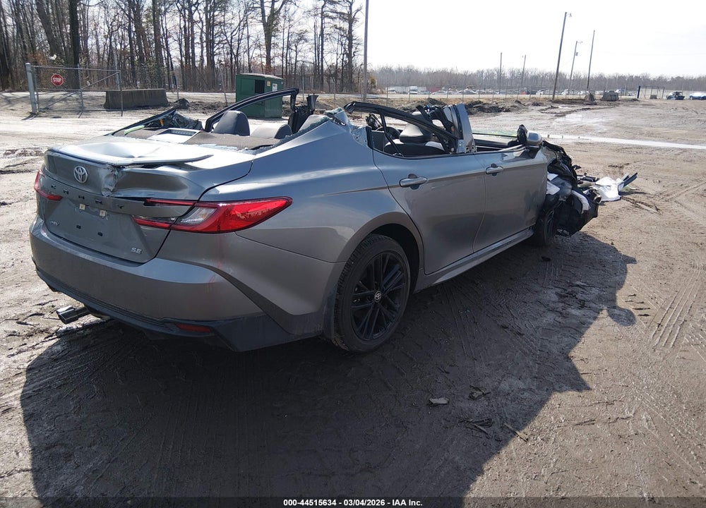 2026 TOYOTA CAMRY SE VIN: 4T1DAACK1TU687872