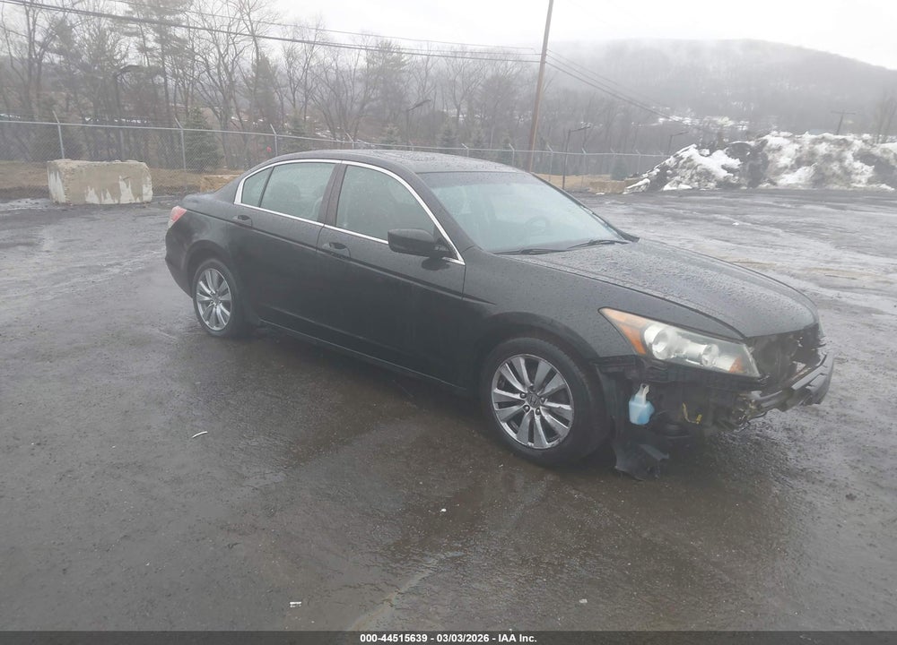 2011 HONDA ACCORD 2.4 EX-L VIN: 1HGCP2F88BA114814