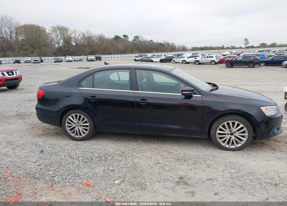 2012 VOLKSWAGEN JETTA 2.5L SEL VIN: 3VWLX7AJ5CM415550