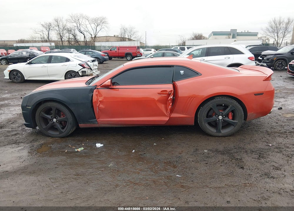 2013 CHEVROLET CAMARO 2SS VIN: 2G1FT1EW0D9145483