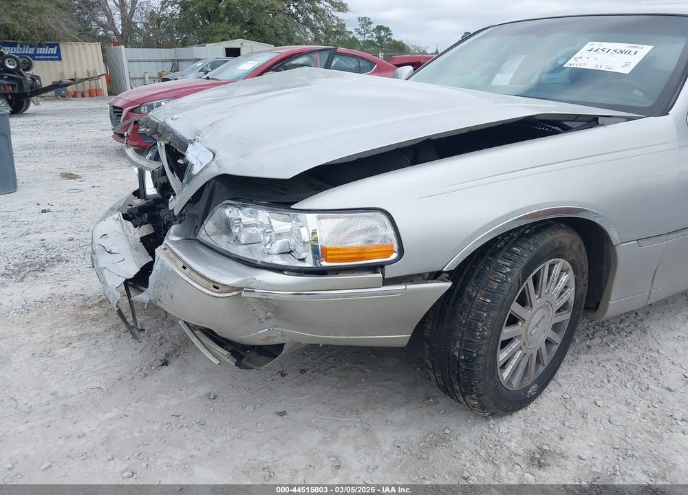 2004 LINCOLN TOWN CAR ULTIMATE VIN: 1LNHM83W24Y647248