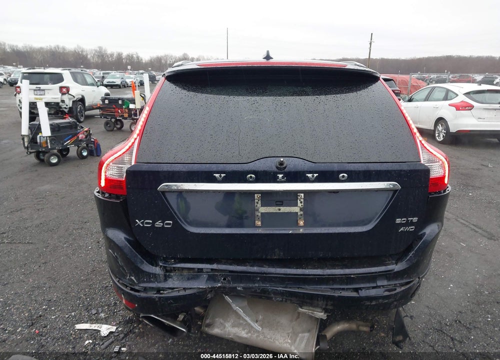 2016 VOLVO XC60 T6 VIN: YV4902RK8G2779389