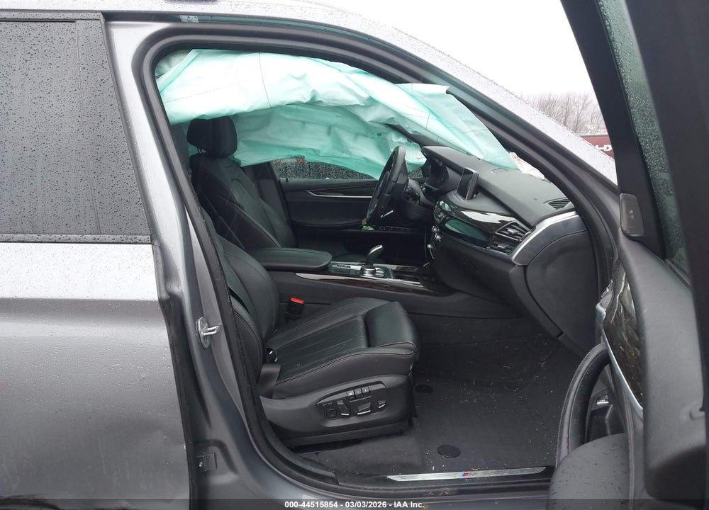 2018 BMW X5 XDRIVE35I VIN: 5UXKR0C5XJL076474
