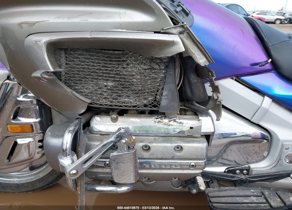 2002 HONDA GL1800 VIN: 1HFSC47082A106132