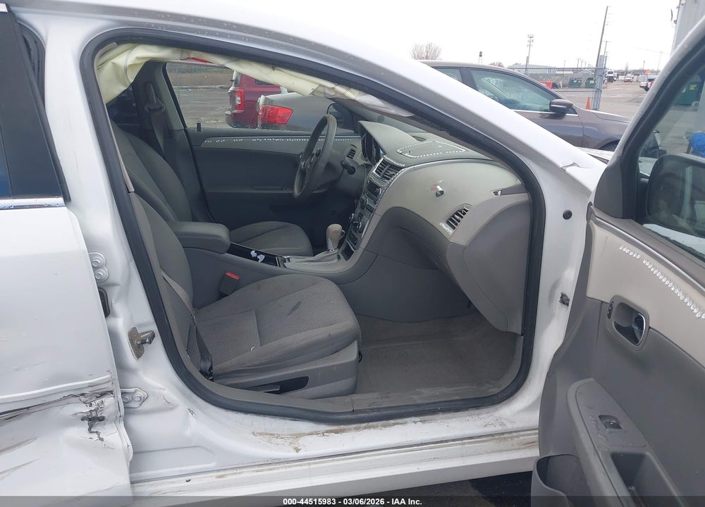 2011 CHEVROLET MALIBU LS VIN: 1G1ZA5EUXBF352492