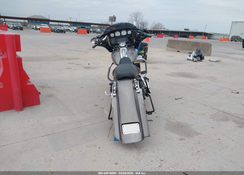 2015 HARLEY-DAVIDSON FLHXS STREET GLIDE SPECIAL VIN: 1HD1KRM13FB660972
