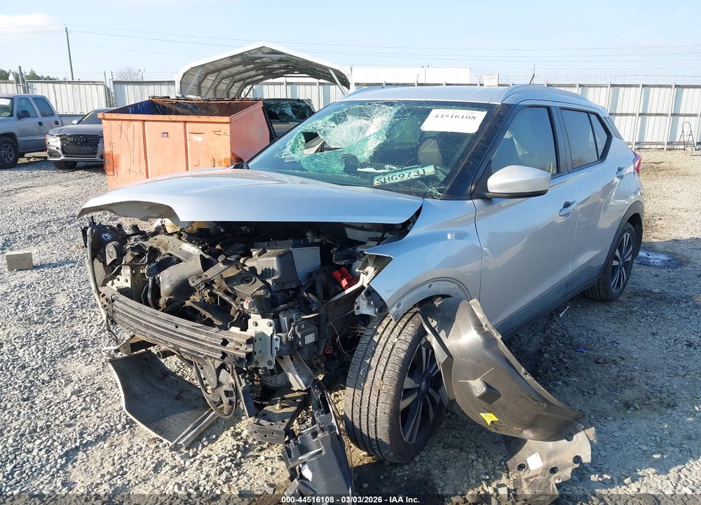 2018 NISSAN KICKS SV VIN: 3N1CP5CU8JL541843