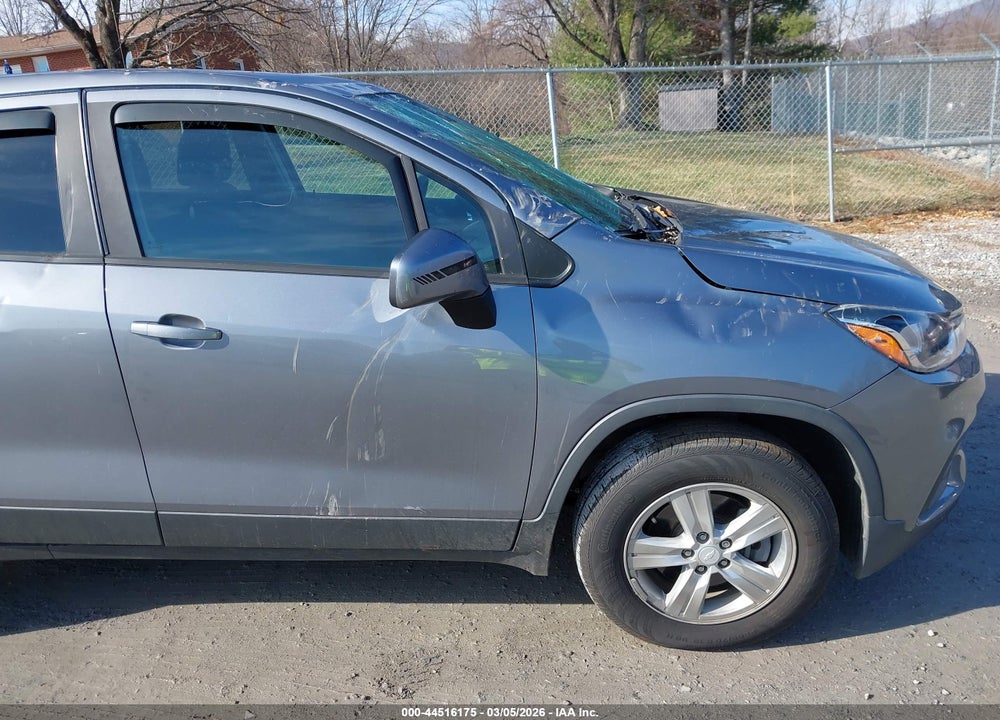 2020 CHEVROLET TRAX AWD LS VIN: 3GNCJNSB0LL298375
