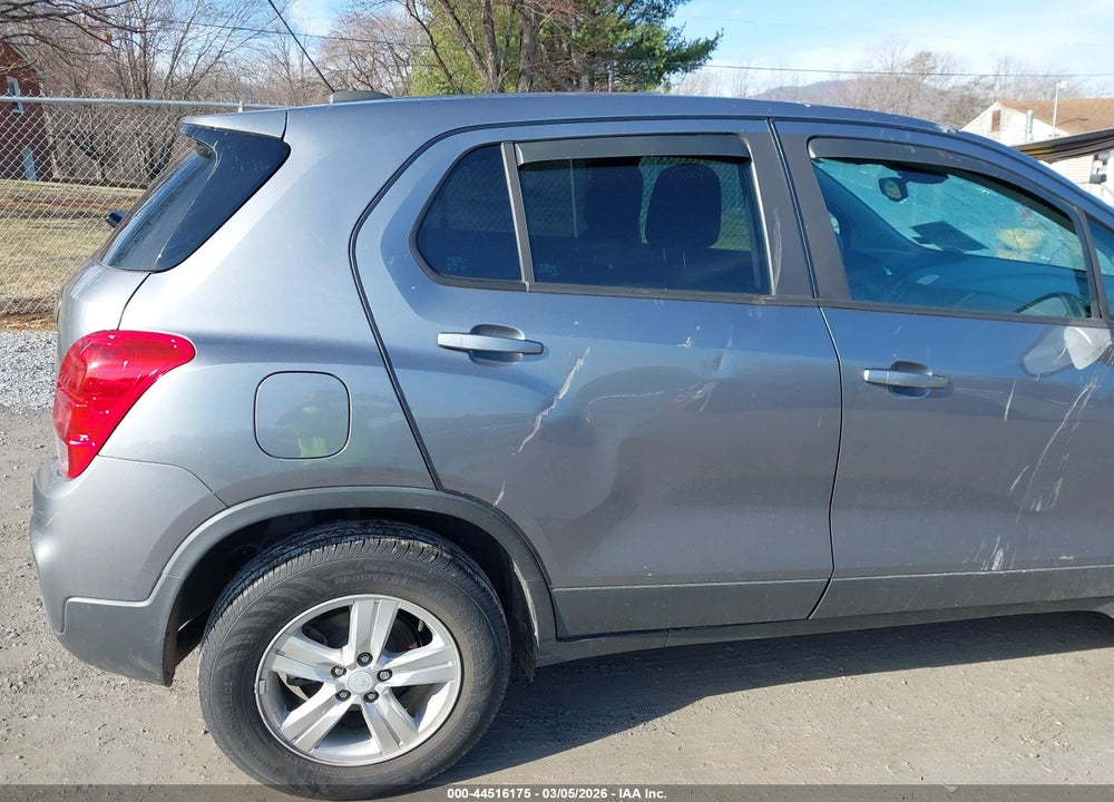 2020 CHEVROLET TRAX AWD LS VIN: 3GNCJNSB0LL298375