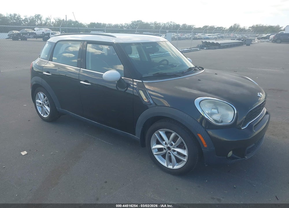 2013 MINI COUNTRYMAN COOPER S VIN: WMWZC3C53DWP51360