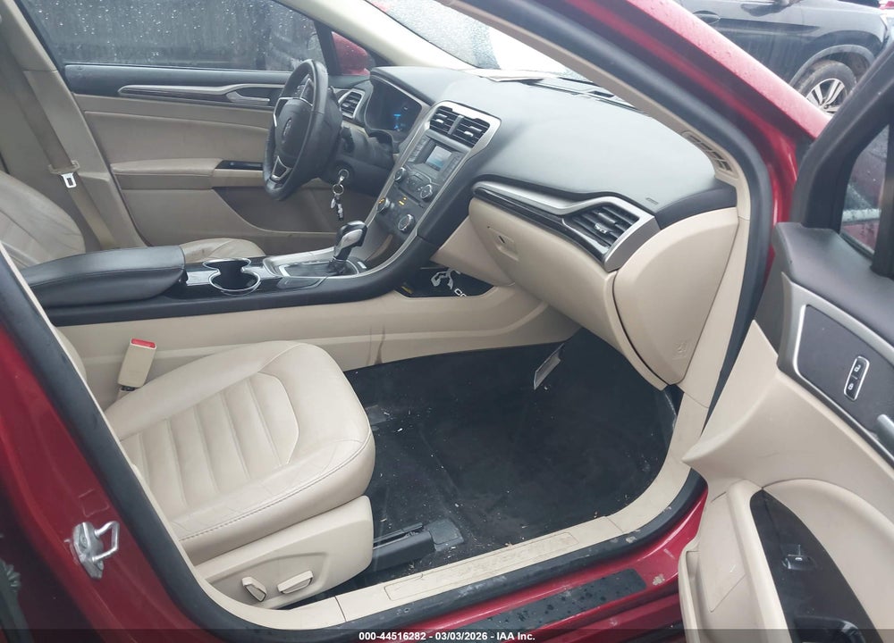 2016 FORD FUSION SE VIN: 3FA6P0H98GR171393