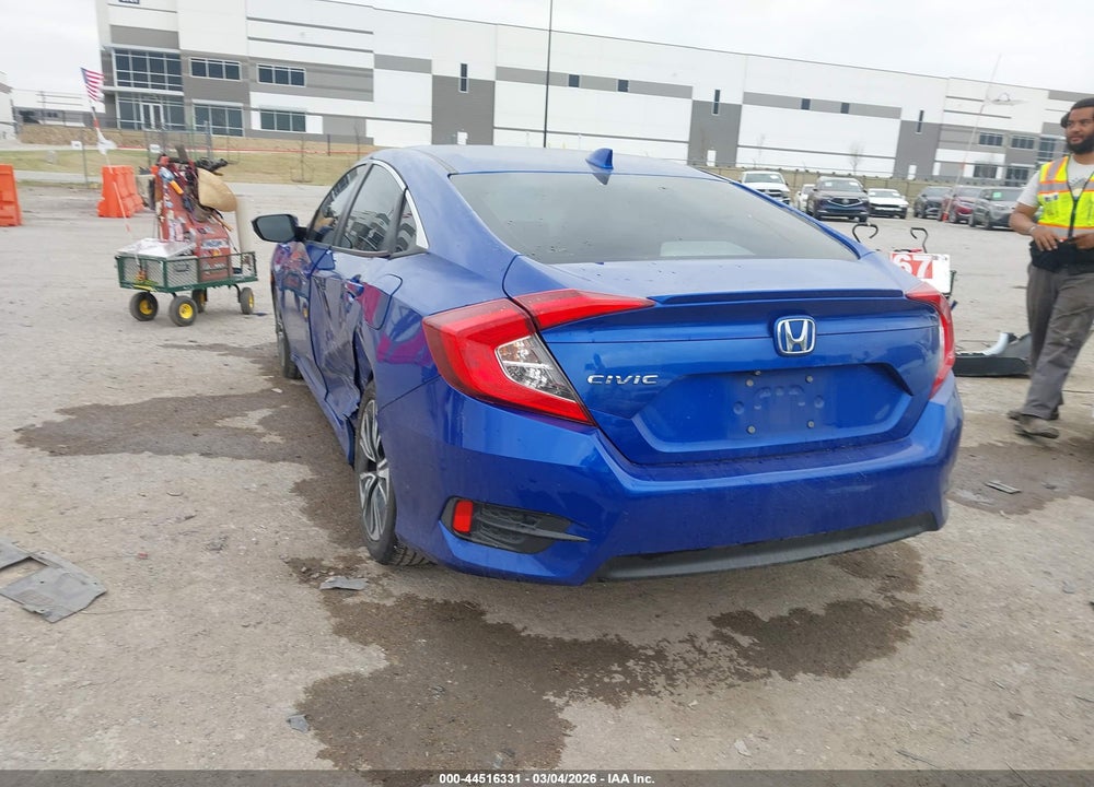 2017 HONDA CIVIC EX-T VIN: 19XFC1F42HE025762