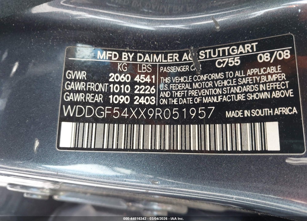 2009 MERCEDES-BENZ C 300 LUXURY/SPORT VIN: WDDGF54XX9R051957