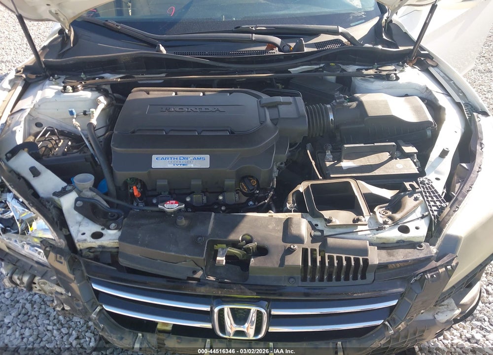 2013 HONDA ACCORD EX-L V-6 VIN: 1HGCR3F88DA043875