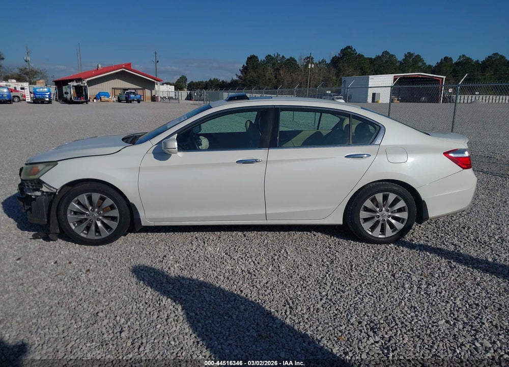 2013 HONDA ACCORD EX-L V-6 VIN: 1HGCR3F88DA043875