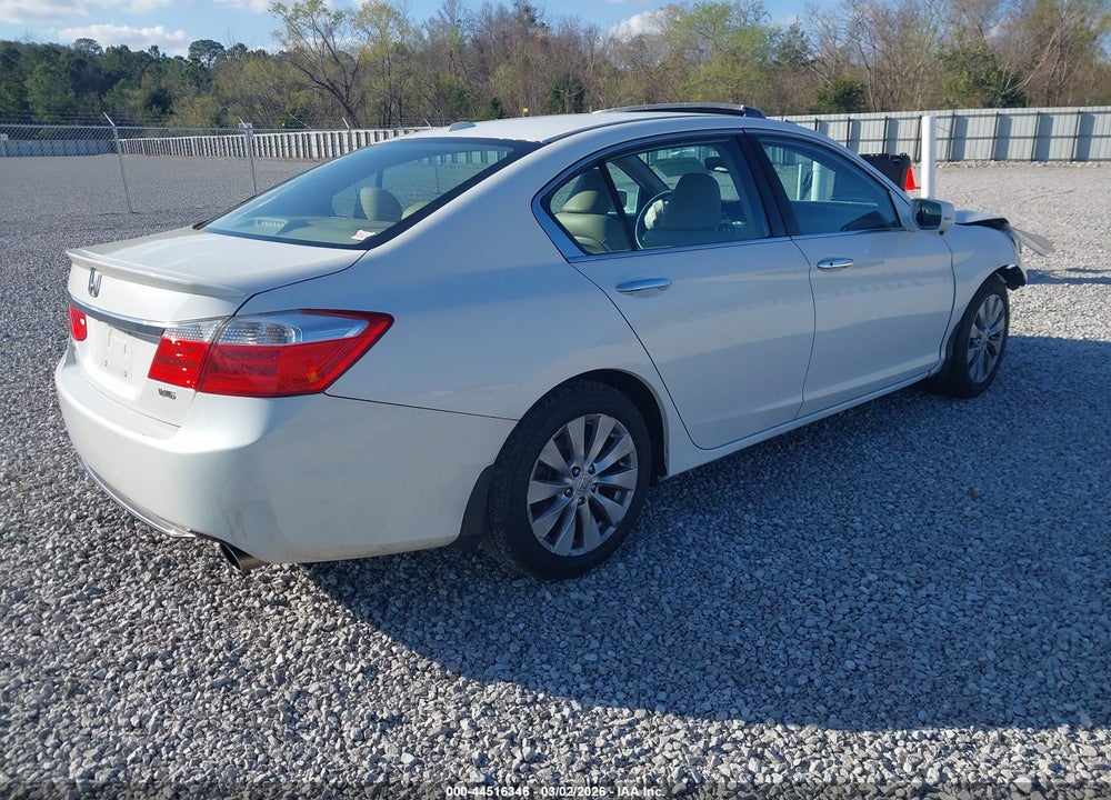 2013 HONDA ACCORD EX-L V-6 VIN: 1HGCR3F88DA043875