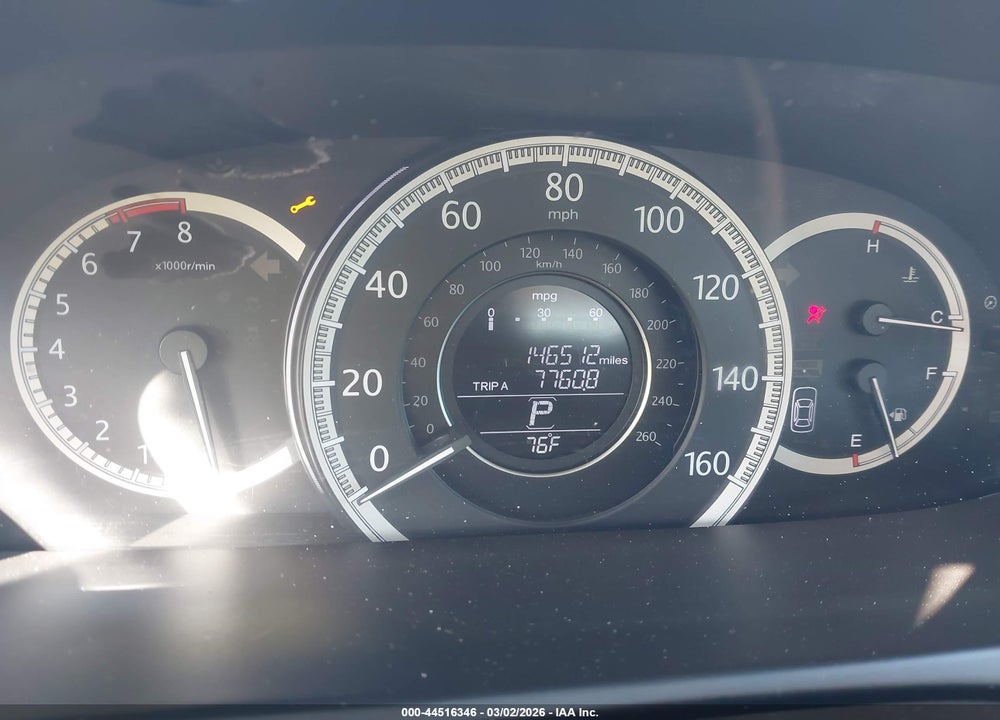 2013 HONDA ACCORD EX-L V-6 VIN: 1HGCR3F88DA043875
