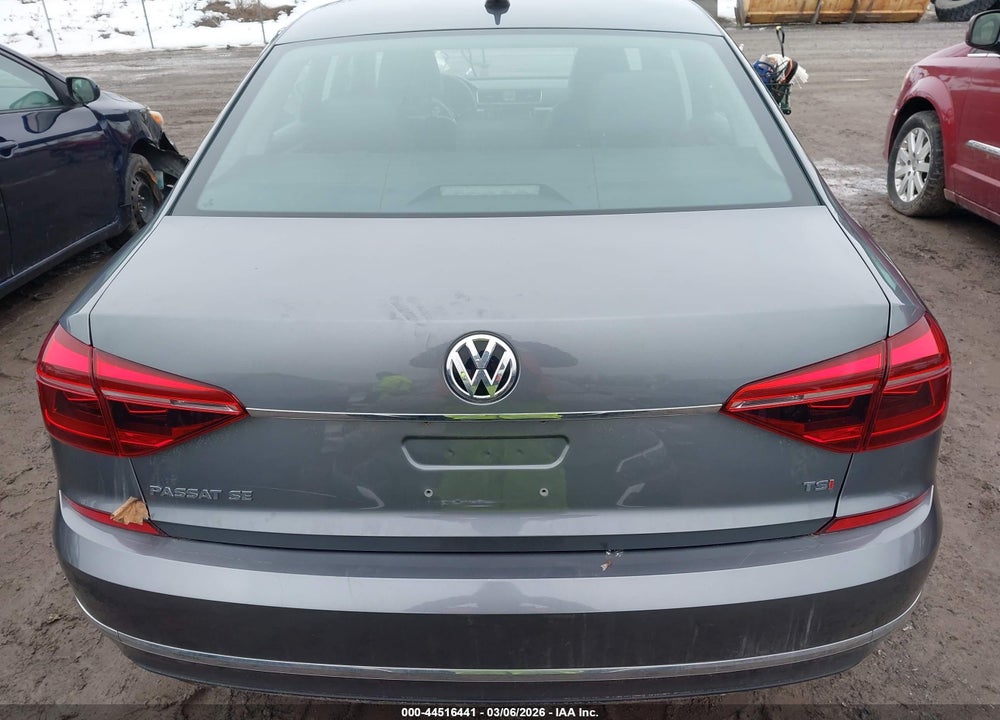 2018 VOLKSWAGEN PASSAT 2.0T SE VIN: 1VWBA7A34JC022233