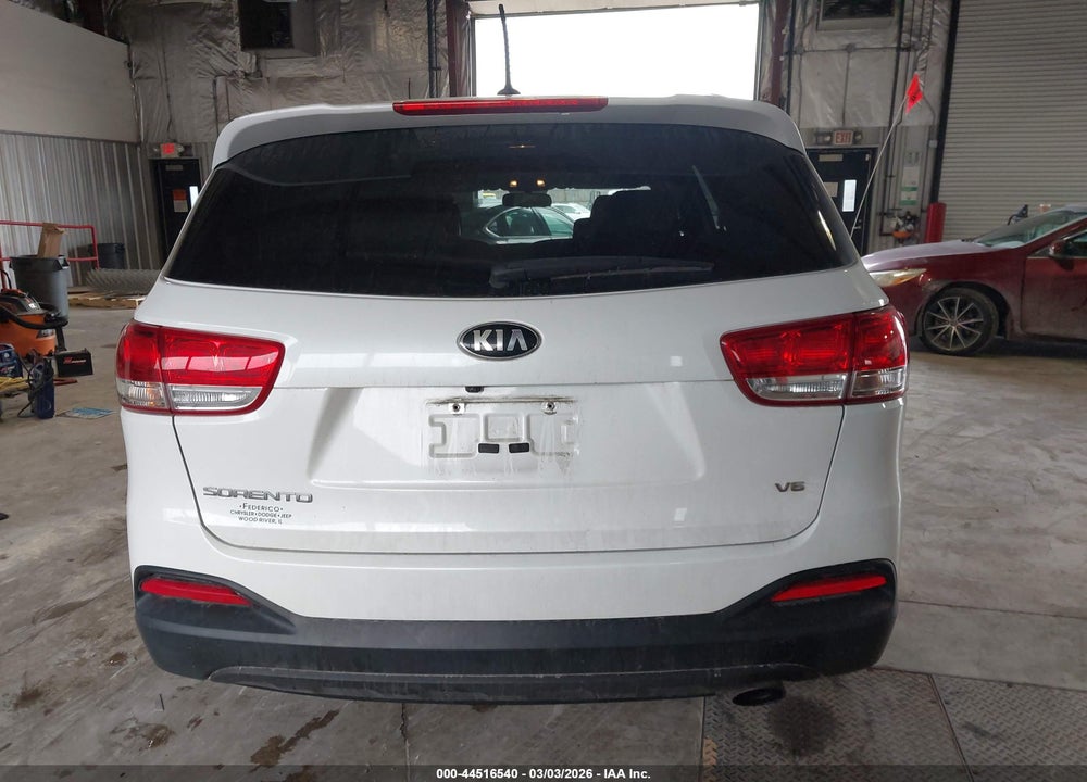 2017 KIA SORENTO 3.3L LX VIN: 5XYPGDA59HG209593