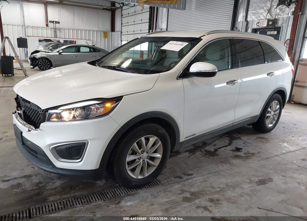 2017 KIA SORENTO 3.3L LX VIN: 5XYPGDA59HG209593