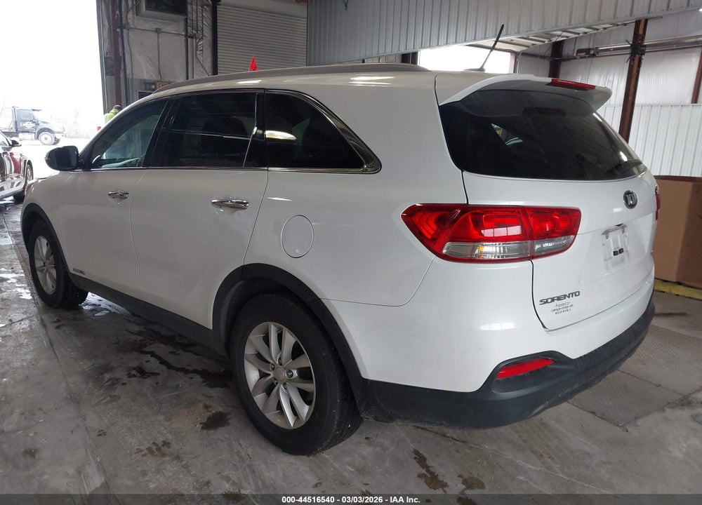 2017 KIA SORENTO 3.3L LX VIN: 5XYPGDA59HG209593
