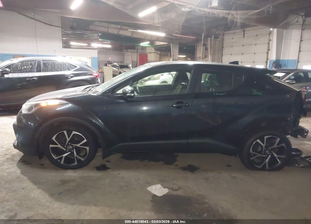 2018 TOYOTA C-HR XLE VIN: JTNKHMBX3J1003162