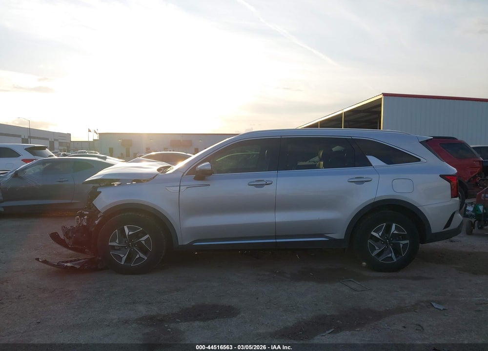 2022 KIA SORENTO HYBRID S VIN: KNDRG4LGXN5062230