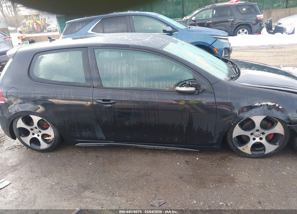 2010 VOLKSWAGEN GTI 2-DOOR VIN: WVWED7AJ2AW204372
