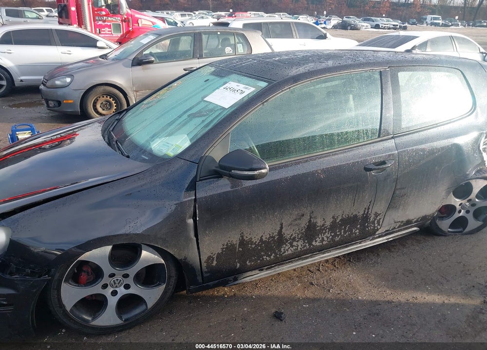 2010 VOLKSWAGEN GTI 2-DOOR VIN: WVWED7AJ2AW204372