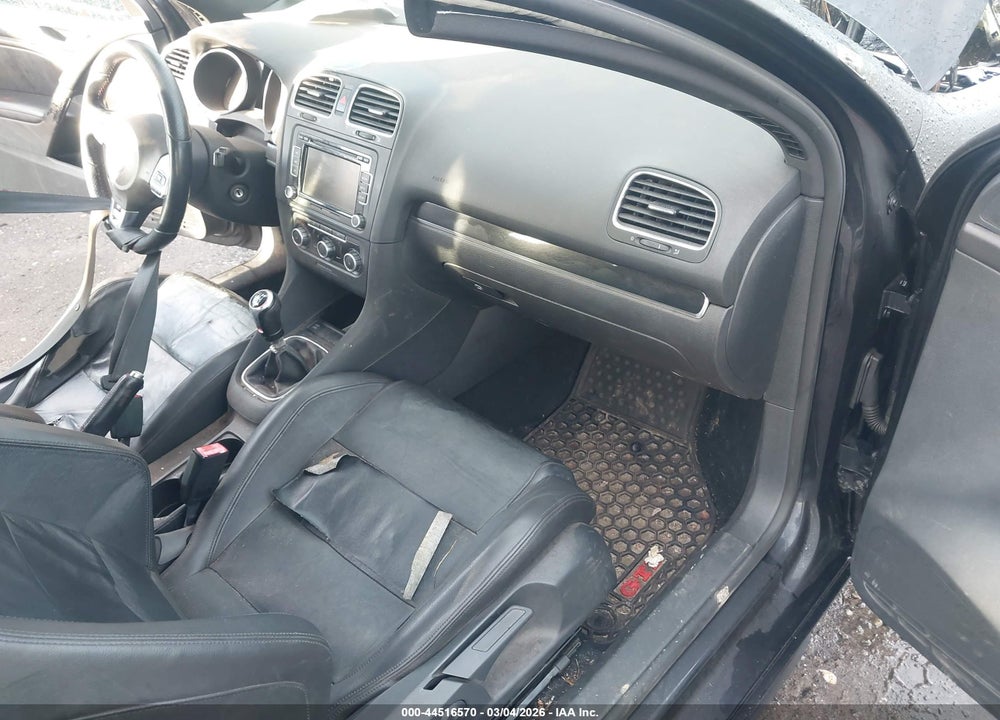 2010 VOLKSWAGEN GTI 2-DOOR VIN: WVWED7AJ2AW204372