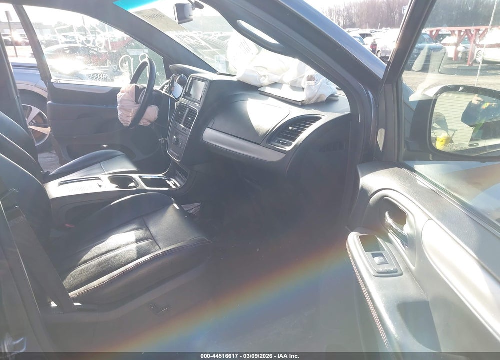 2017 DODGE GRAND CARAVAN GT VIN: 2C4RDGEG9HR673803