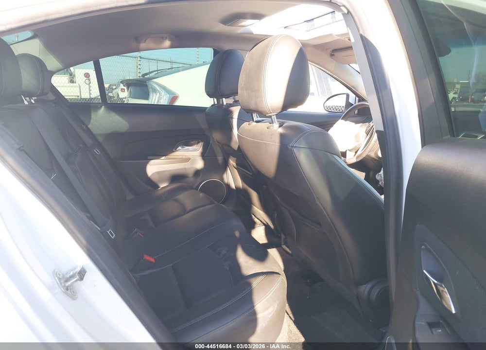 2014 CHEVROLET CRUZE 2LT AUTO VIN: 1G1PE5SB0E7265066