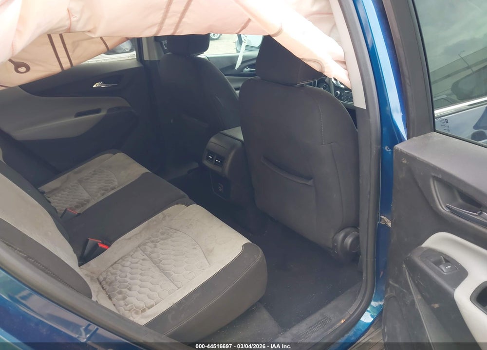 2019 CHEVROLET EQUINOX LT VIN: 3GNAXKEV8KL384896