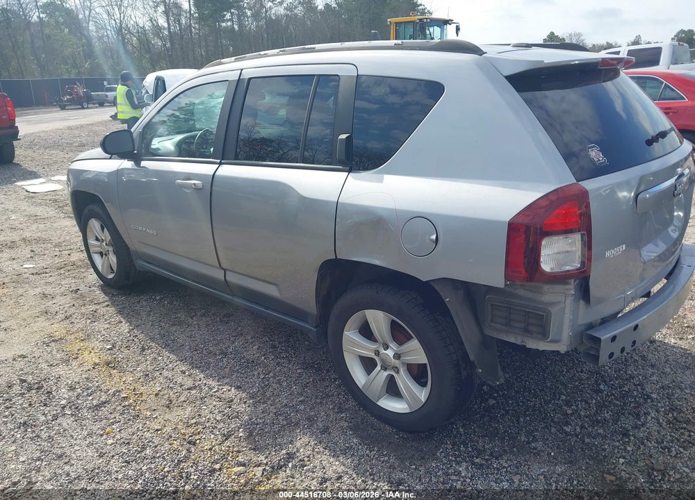 2017 JEEP COMPASS SPORT FWD VIN: 1C4NJCBA8HD123639