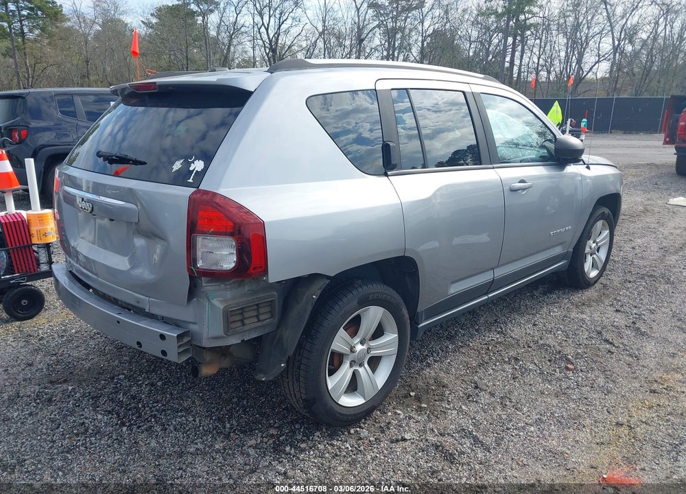 2017 JEEP COMPASS SPORT FWD VIN: 1C4NJCBA8HD123639