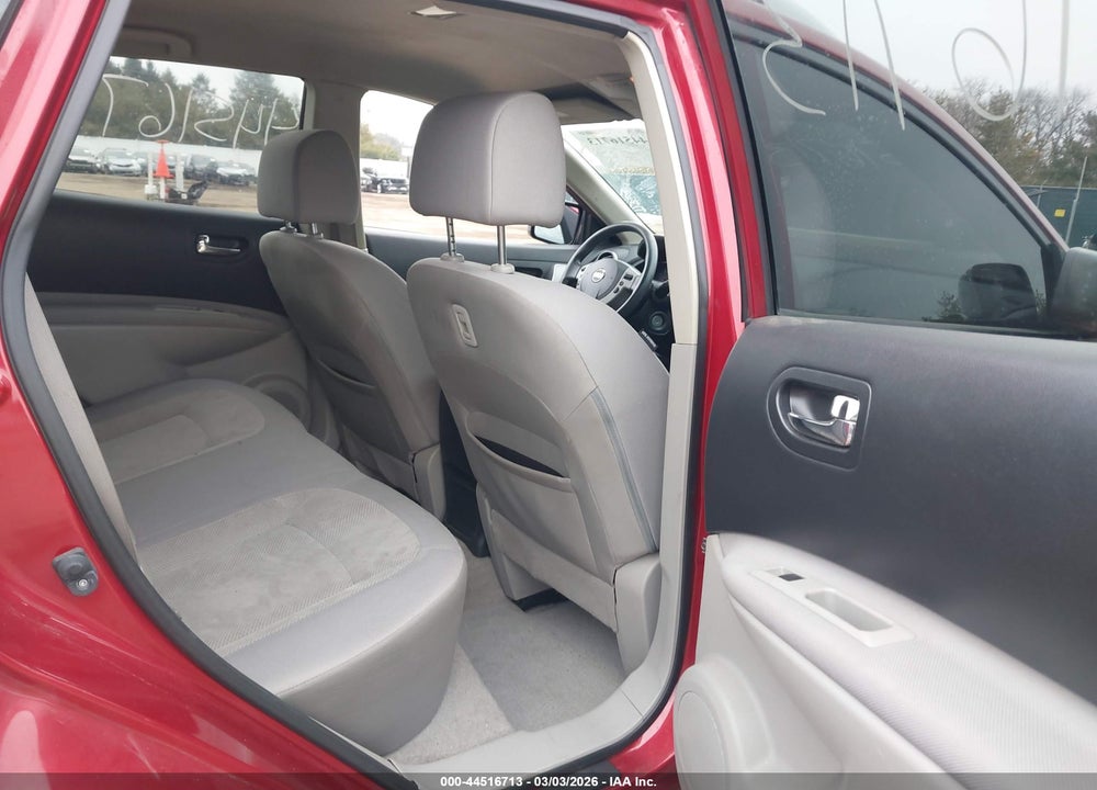2015 NISSAN ROGUE SELE VIN: JN8AS5MV9FW765218