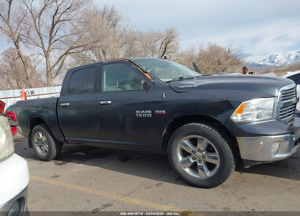 2017 RAM 1500 BIG HORN  4X4 5'7 BOX VIN: 3C6RR7LT2HG794087
