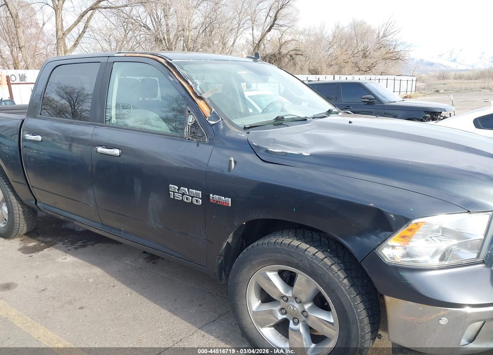 2017 RAM 1500 BIG HORN  4X4 5'7 BOX VIN: 3C6RR7LT2HG794087