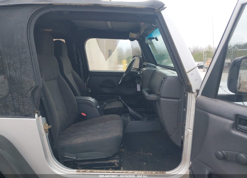 2005 JEEP WRANGLER X VIN: 1J4FA39S95P333299