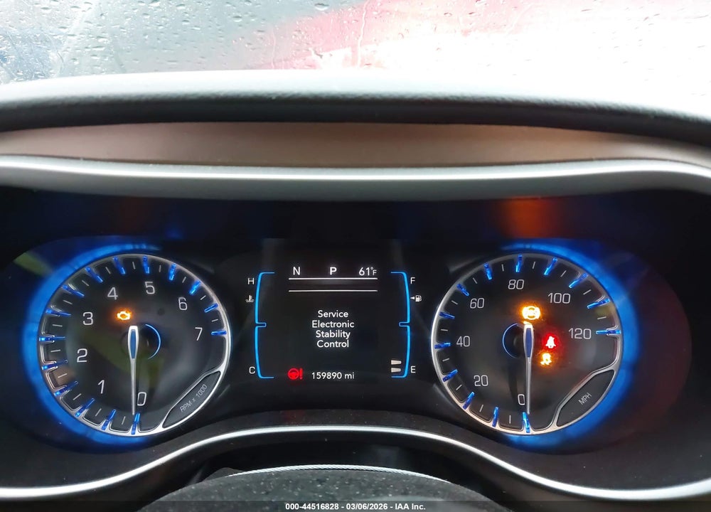 2017 CHRYSLER PACIFICA TOURING-L VIN: 2C4RC1BG5HR762658