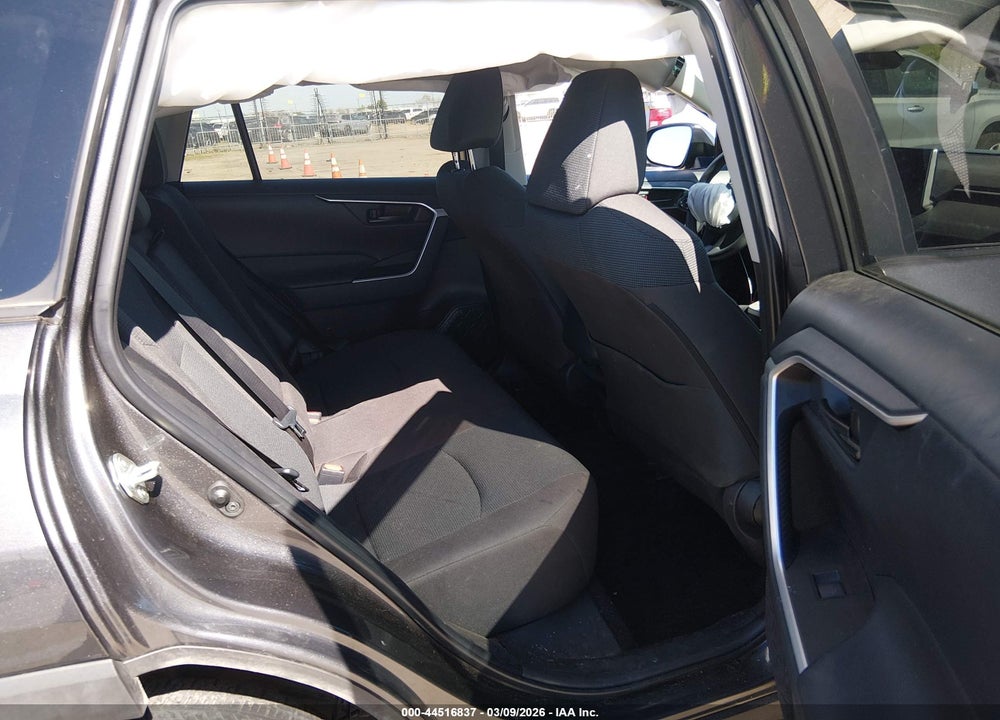 2024 TOYOTA RAV4 LE VIN: 2T3G1RFV6RC481384