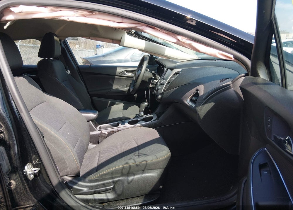 2017 CHEVROLET CRUZE LS AUTO VIN: 1G1BC5SM7H7209454