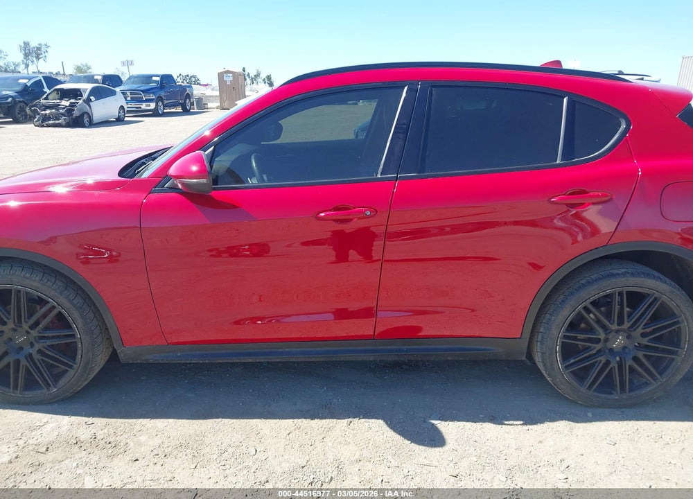 2018 ALFA ROMEO STELVIO TI SPORT AWD VIN: ZASFAKNN0J7B73041