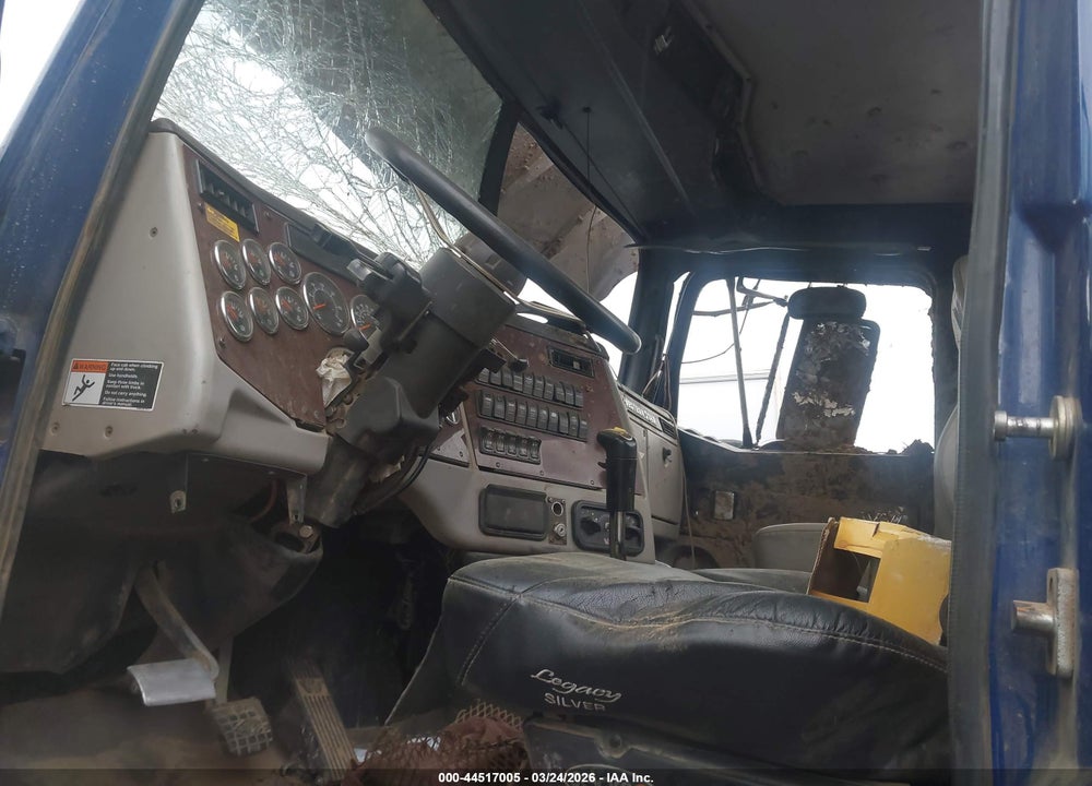 2015 WESTERN STAR/AUTO CAR CONVENTIONAL 4900FA VIN: 5KKXAFCG5FPGL6793