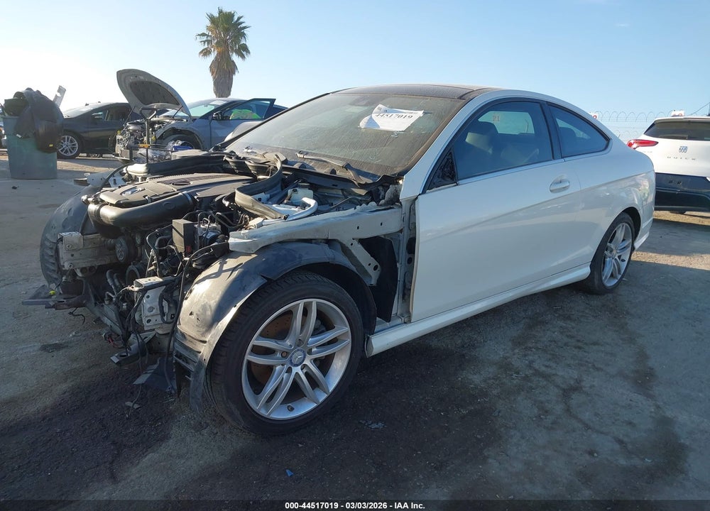 2012 MERCEDES-BENZ C 250 VIN: WDDGJ4HB5CF771439