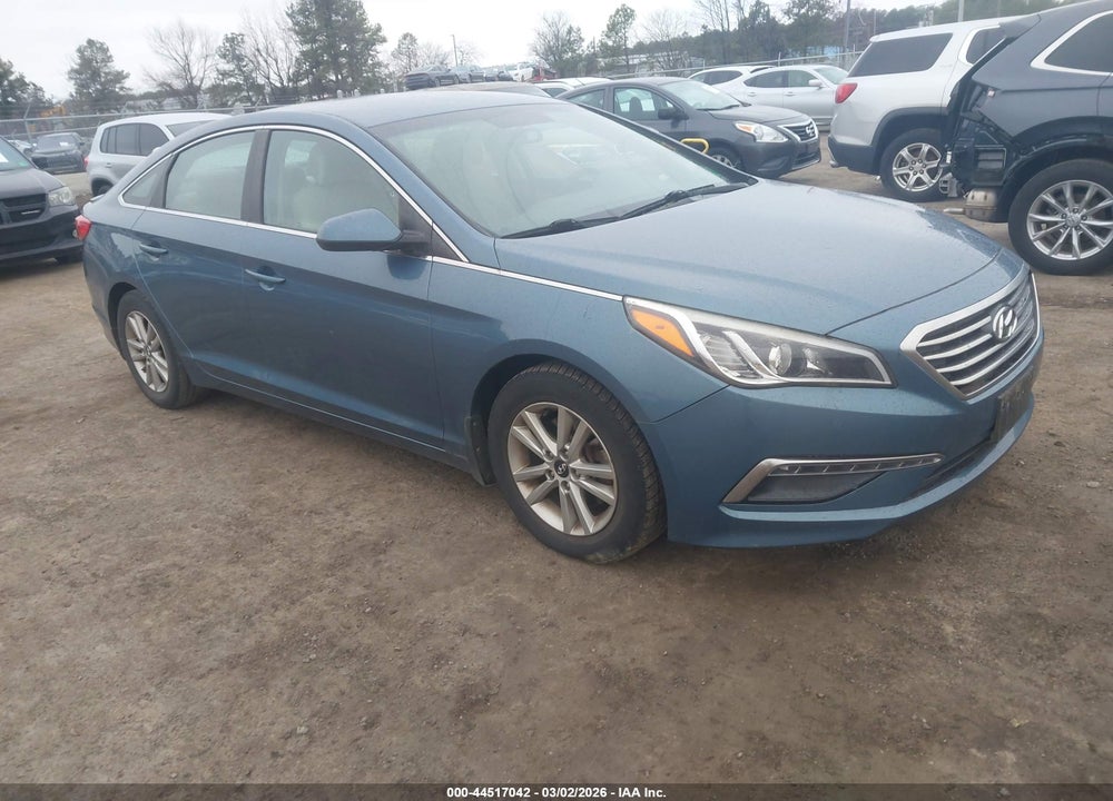 2015 HYUNDAI SONATA SE VIN: 5NPE24AF5FH206971